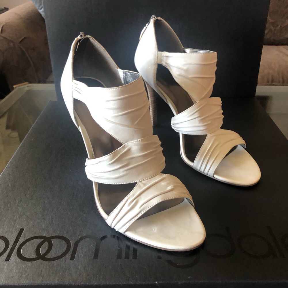 Guess Gwdavisa heels